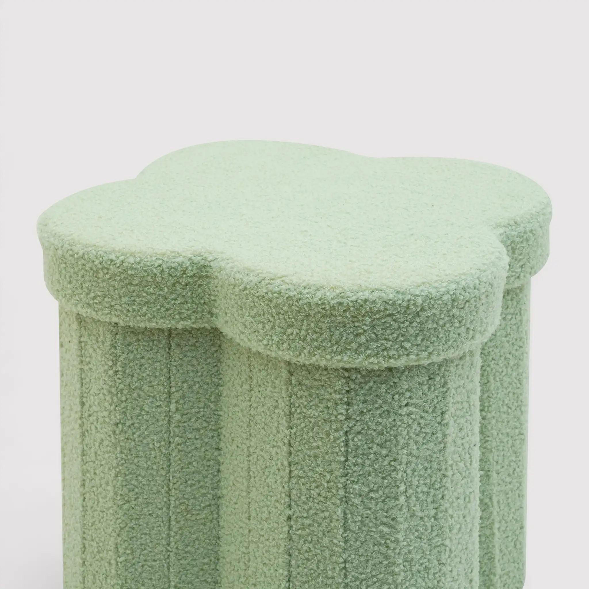 Carob - Pouf pieghevole contenitore verde a tema nuvola - Image 5
